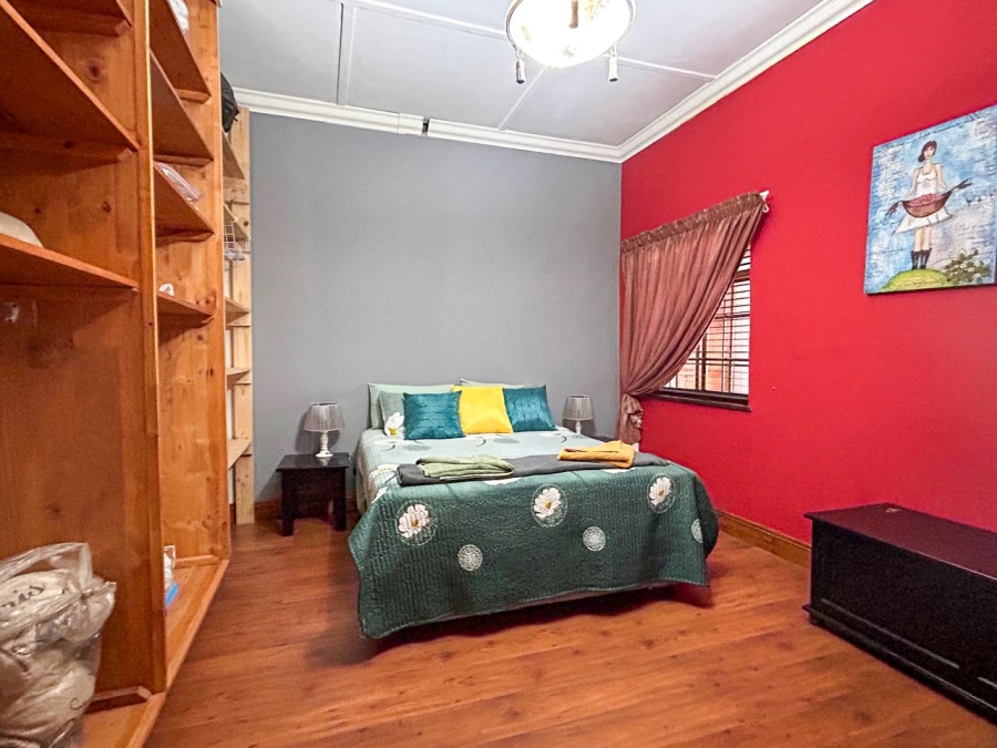 6 Bedroom Property for Sale in Parys Free State